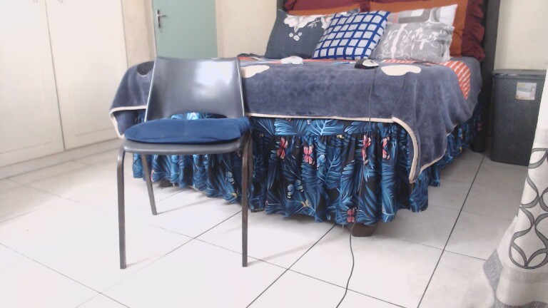 BigBurstyBelly's Streamate show and profile