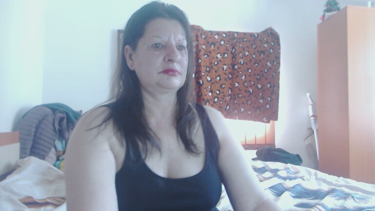 ExtasyMature's Streamate show and profile