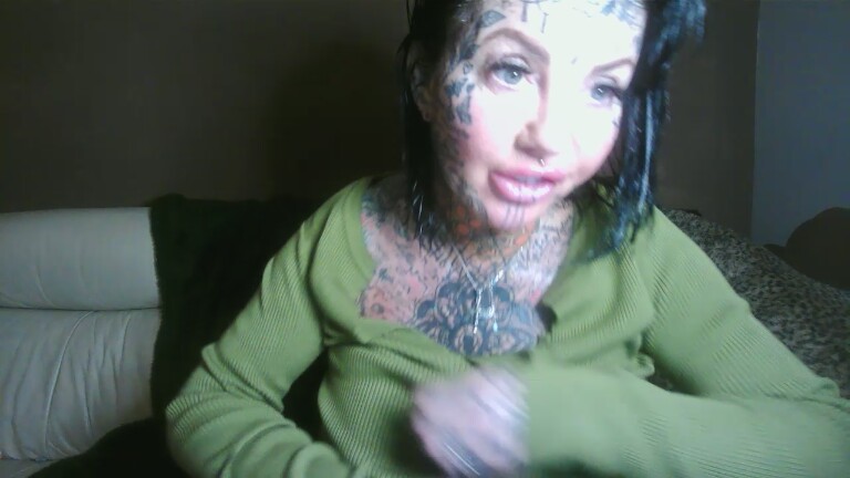 CandyApplesxXx's Streamate show and profile