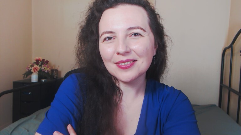 KARLEENx's Streamate show and profile