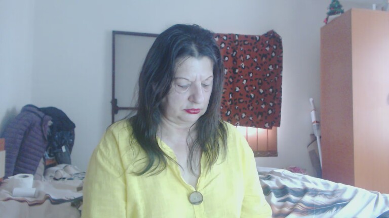 ExtasyMature's Streamate show and profile